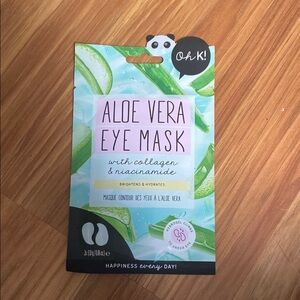 NWT Aloe Vera Eye Mask